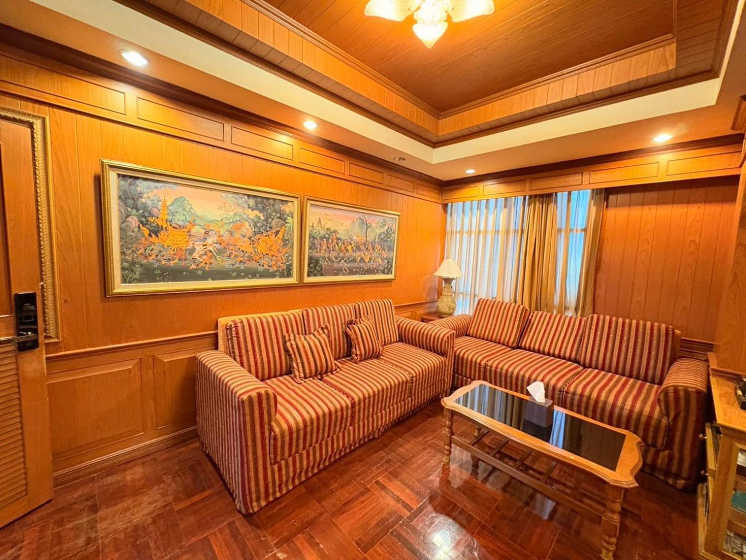 Taksilahotel Maha Sarakham Extérieur photo