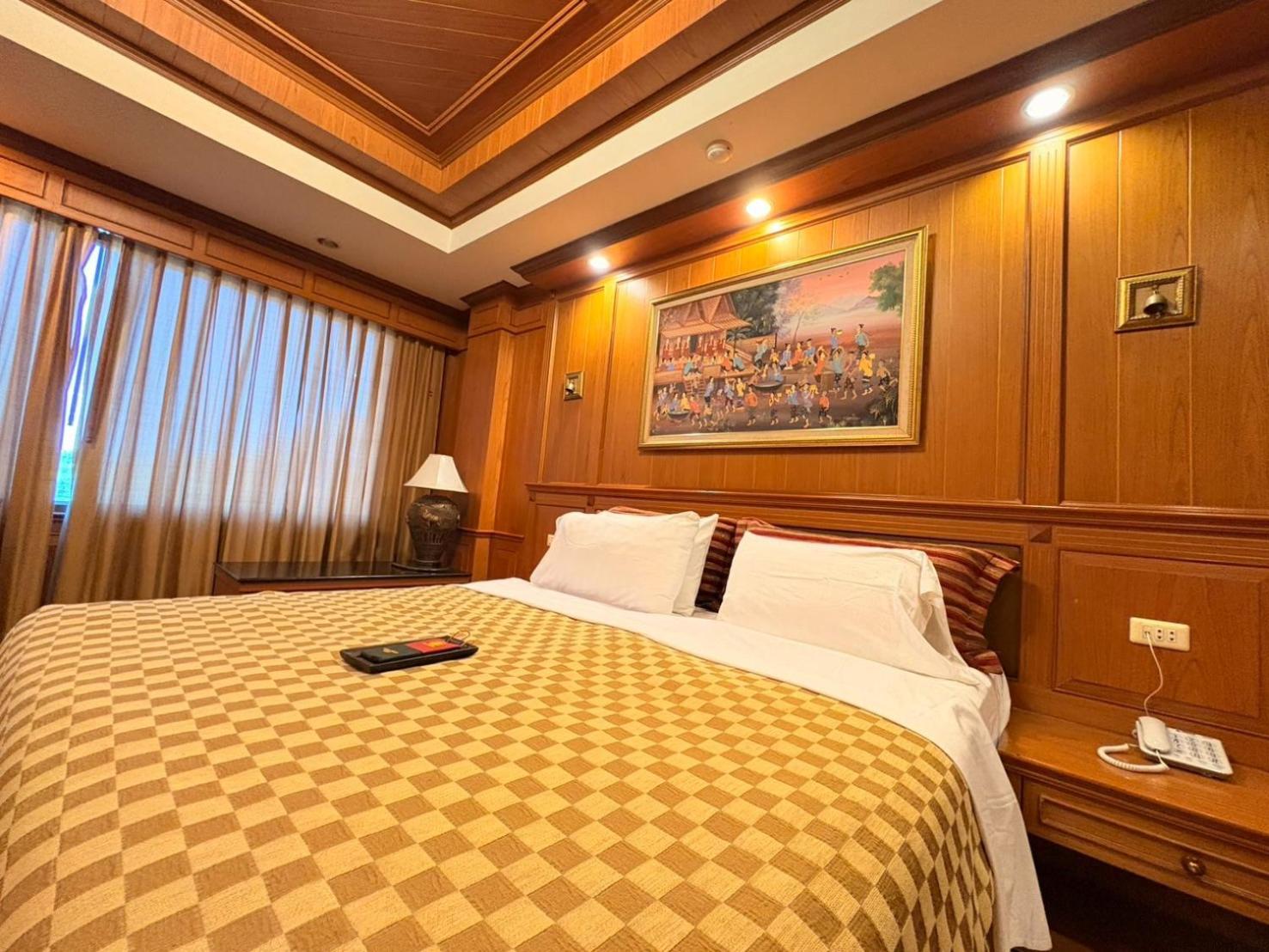 Taksilahotel Maha Sarakham Extérieur photo