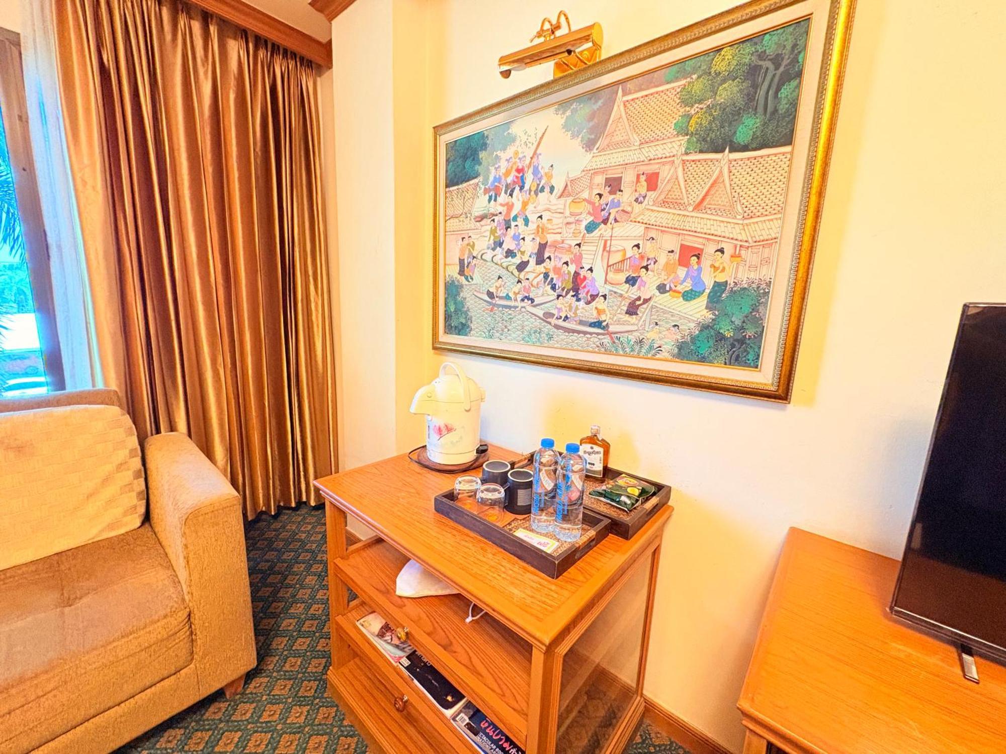 Taksilahotel Maha Sarakham Extérieur photo